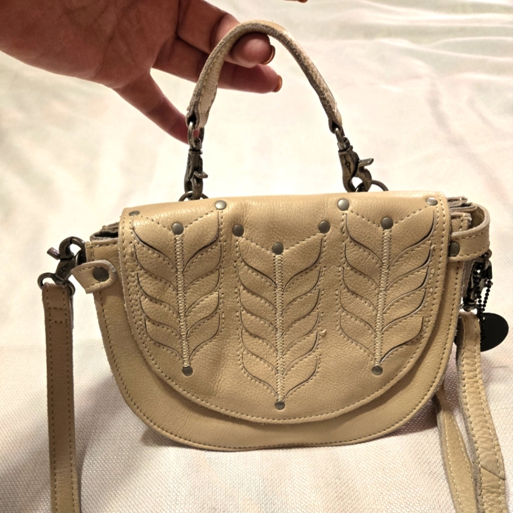 DAY & MOOD Leather & Suede Leaf Bag - Picture 3 of 8